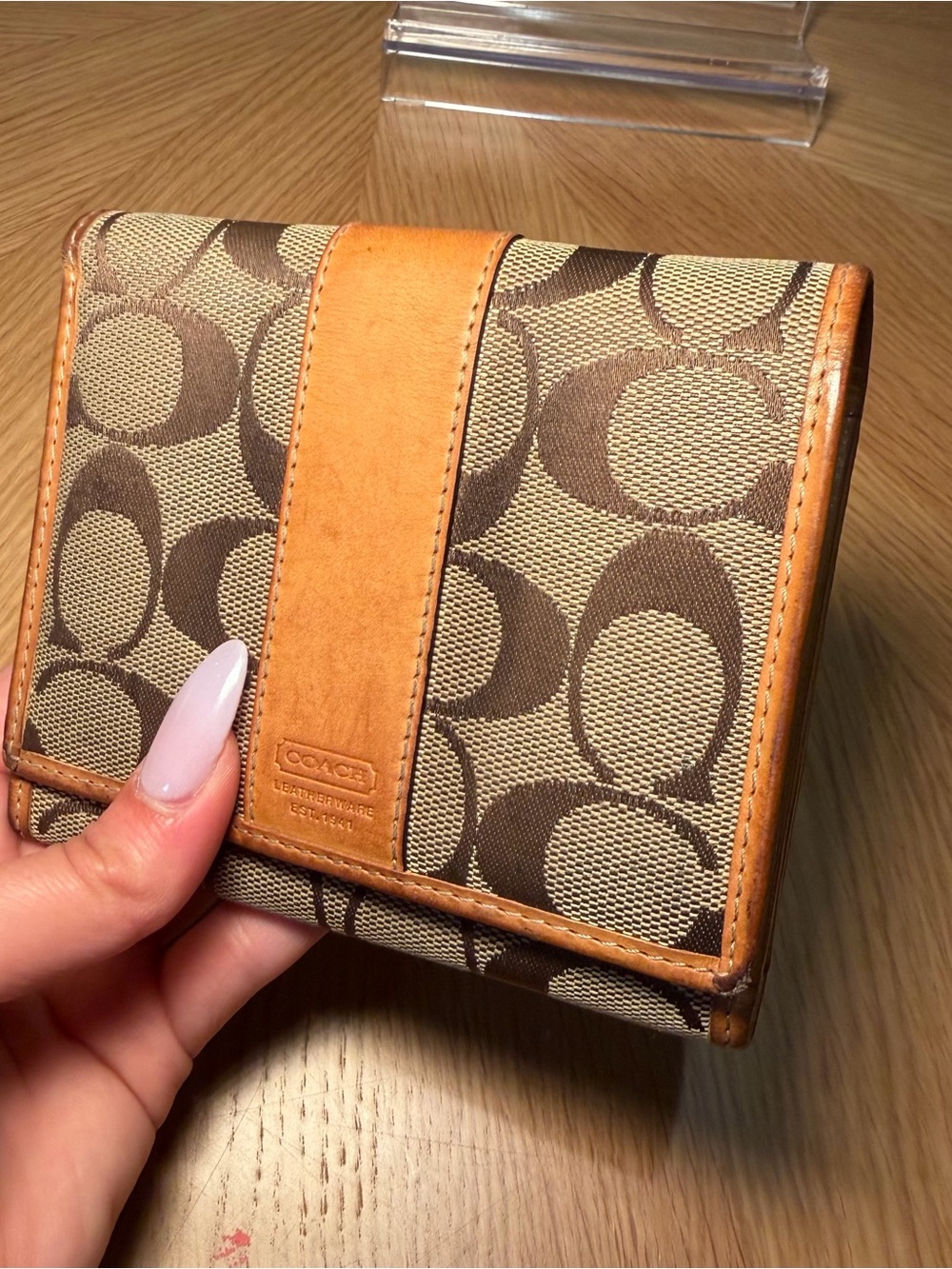 Coach Vachetta Leather Signature Canvas Trifold Wallet - Picture 13 of 16